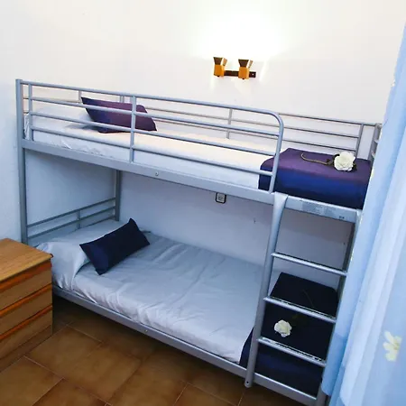 Pentathlon 2 Planet Apartment