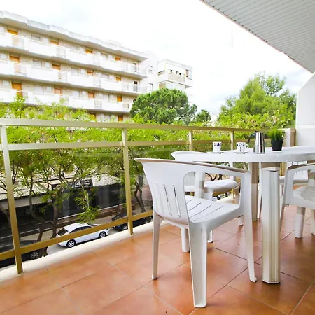 Pentathlon 2 Planet Apartment *